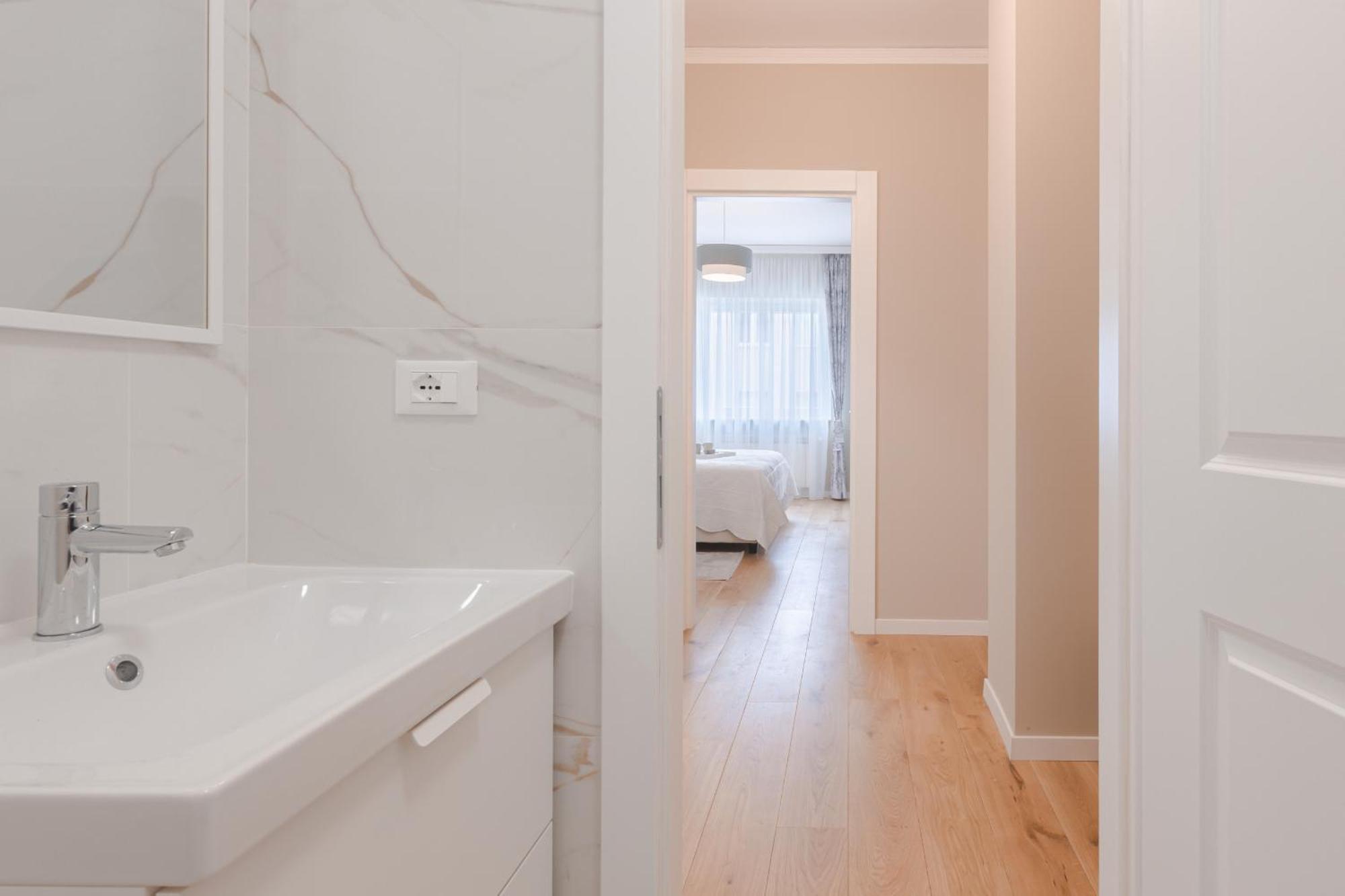 Family&Friends Apartment Trieste Luaran gambar